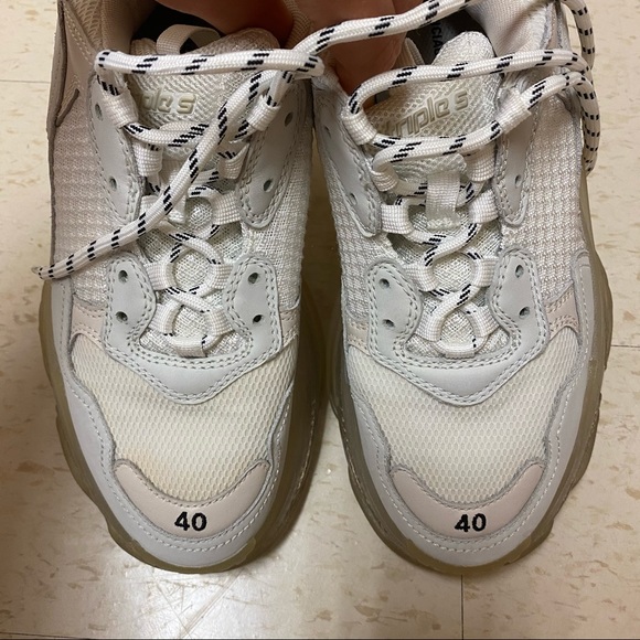 BALENCIAGA TRIPLE S WHITE - Picture 3 of 5